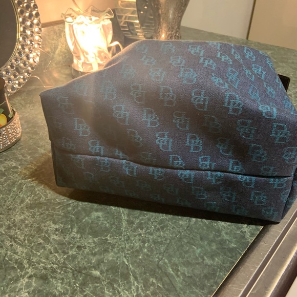 DB Handbag - Picture 3 of 3